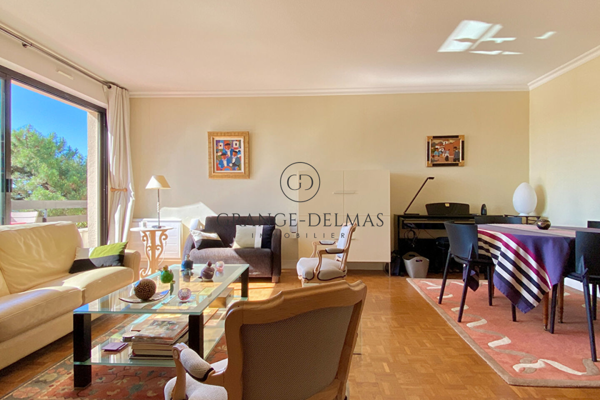 Appartement de luxe à vendre à Bordeaux, 588 000 €, Photo 3