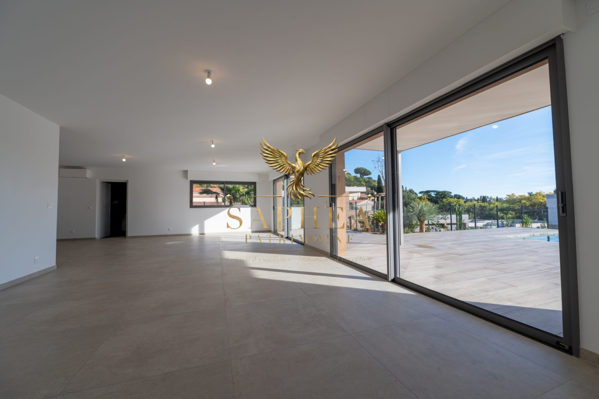 Maison de luxe à vendre à Le Lavandou, 1 995 000 €, Photo 3