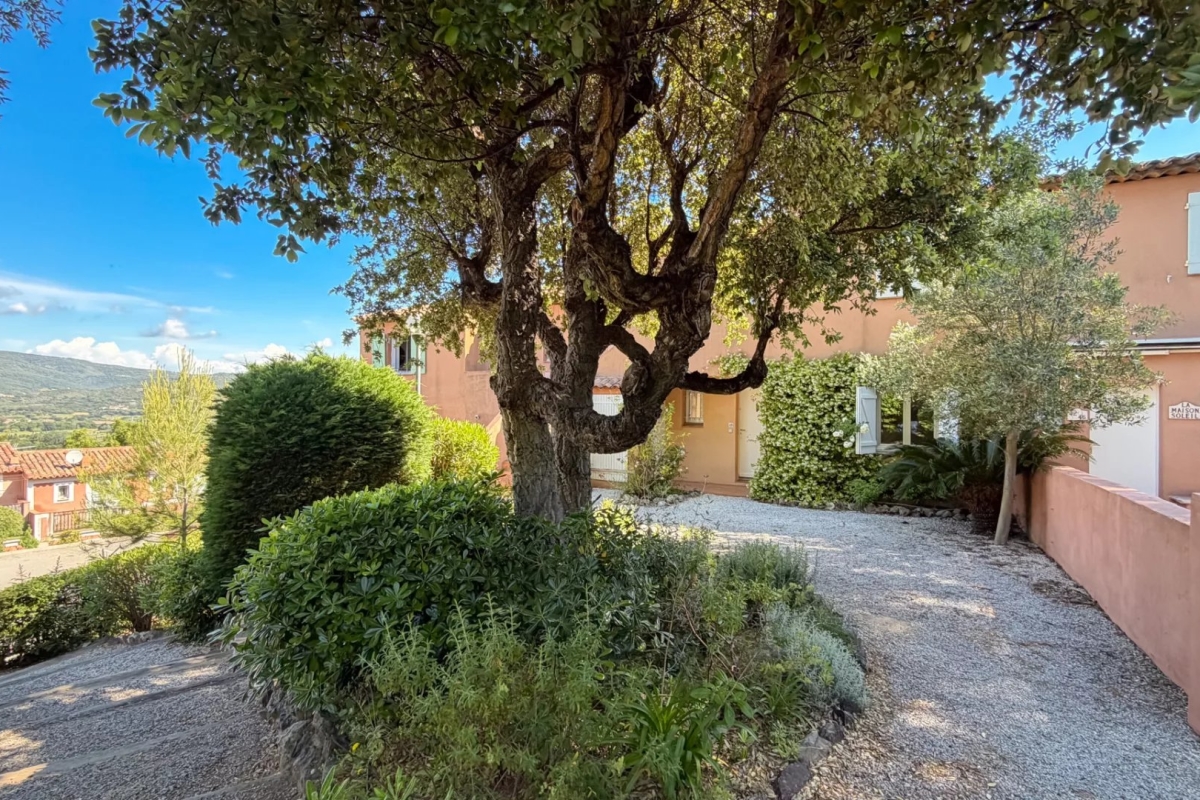 Luxury Apartment for sale in Cogolin, 485 000 €, Photo 3