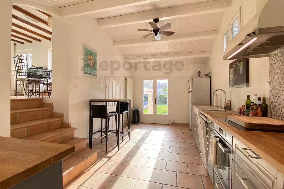 Luxury House for sale in Le Golfe Juan, 839 000 €, Photo 5