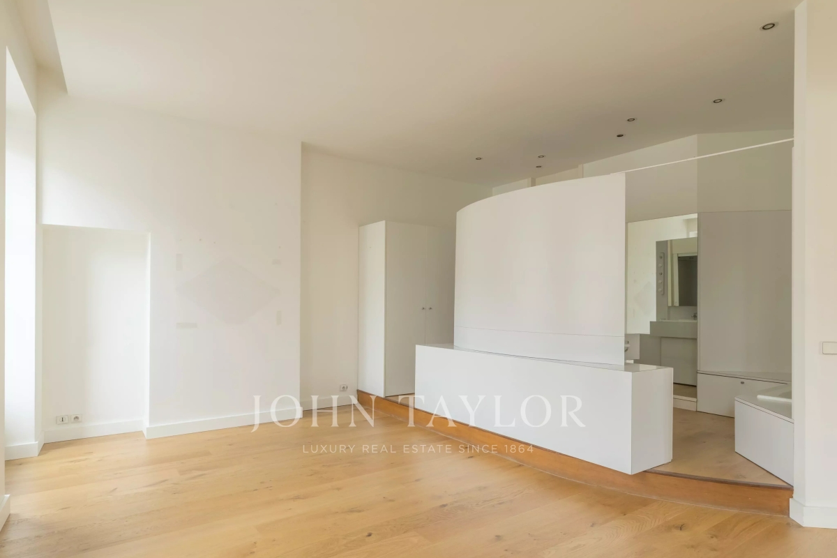 Luxury Apartment for sale in Bordeaux, 830 000 €, Photo 6