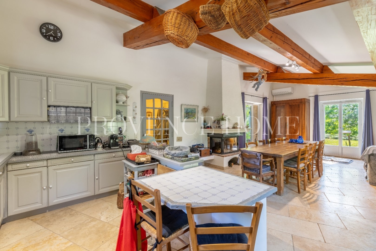 Luxury House for sale in Gordes, 1 200 000 €, Photo 6