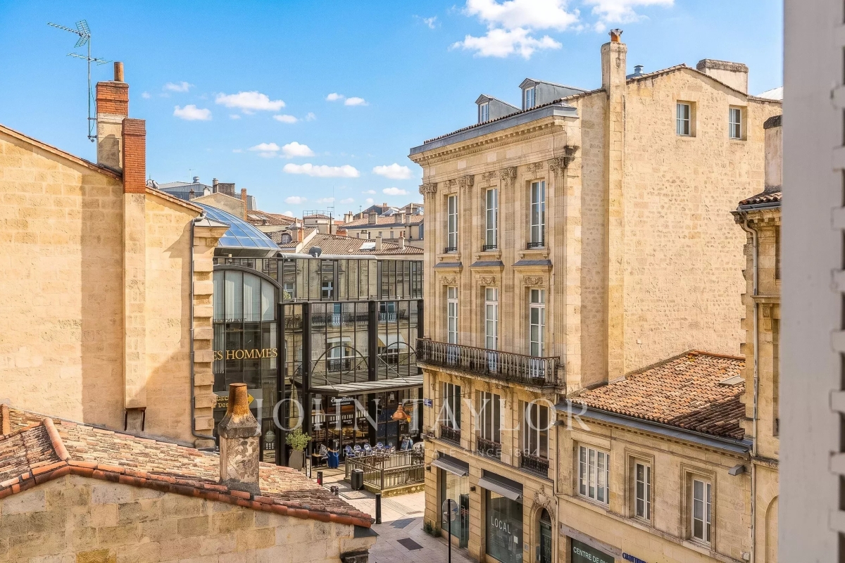 Luxury Apartment for sale in Bordeaux, 830 000 €, Photo 7