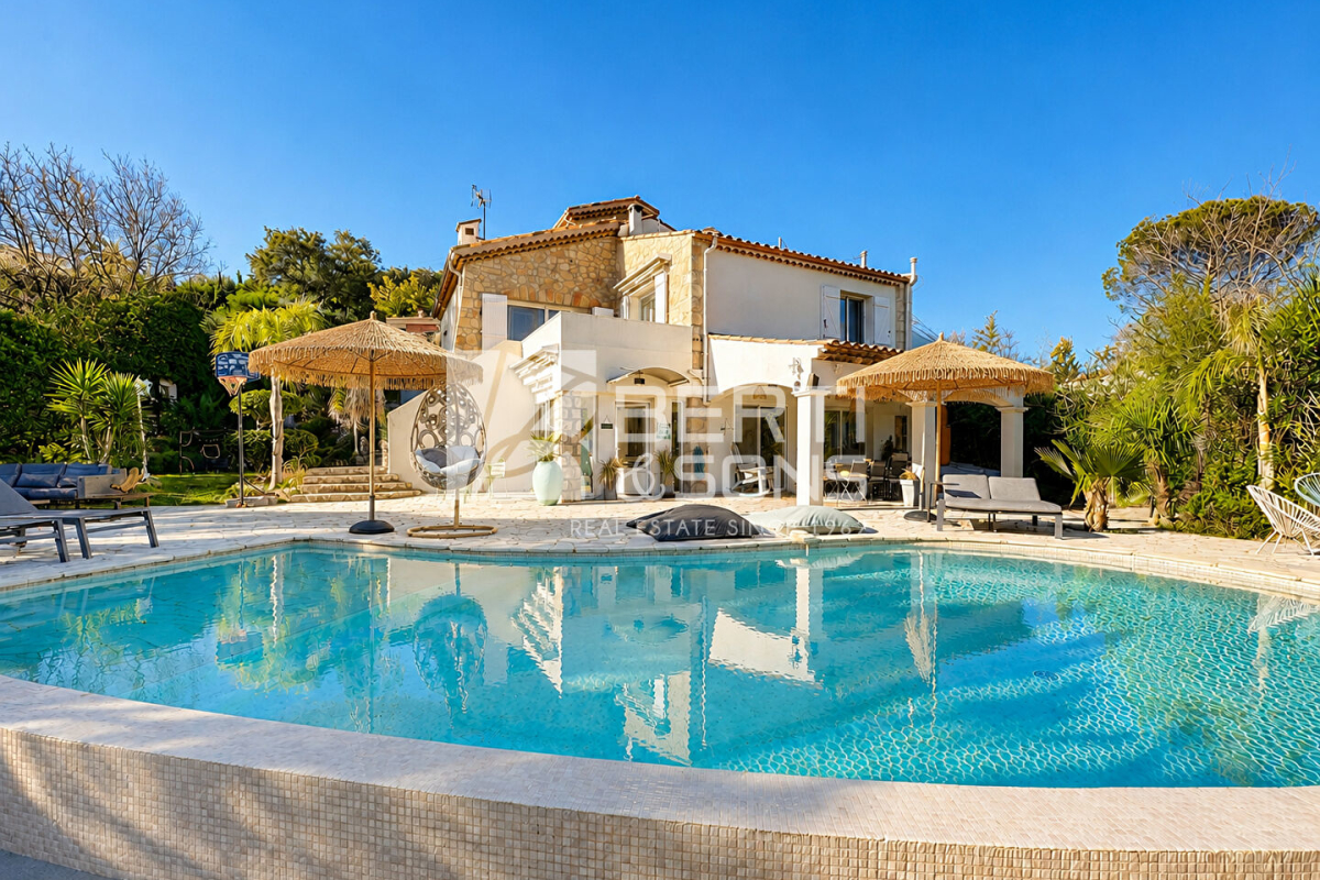 Maison de luxe à vendre à Mandelieu-la-Napoule, 1 645 000 €, Photo 1