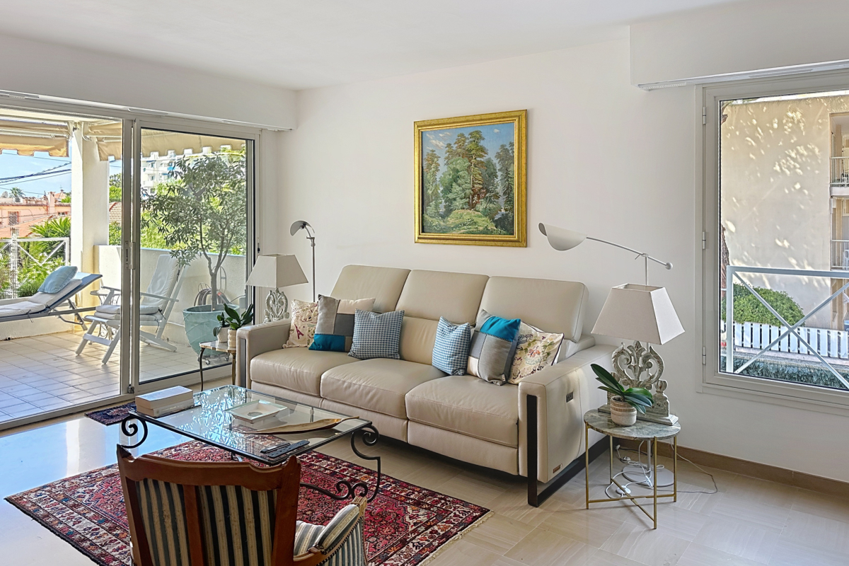 Luxury Apartment for sale in Cannes, 812 000 €, Photo 7