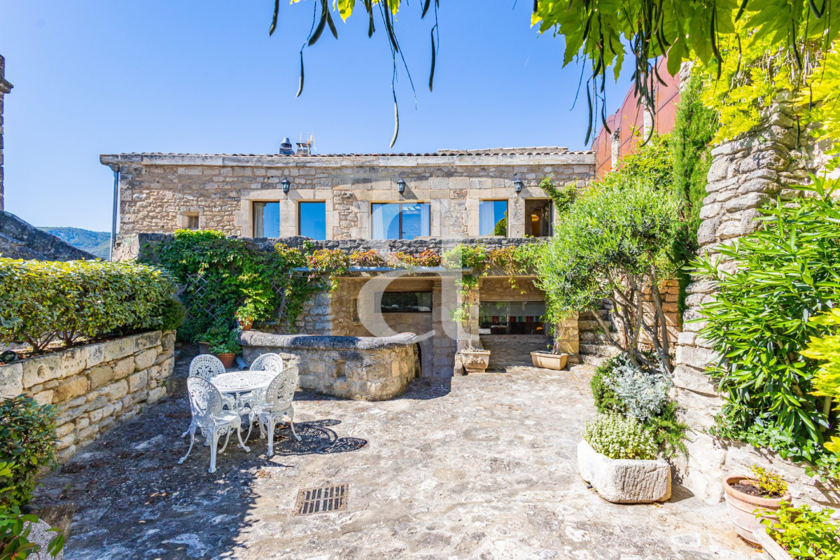 Maison de luxe à vendre à Ménerbes, 995 000 €, Photo 3