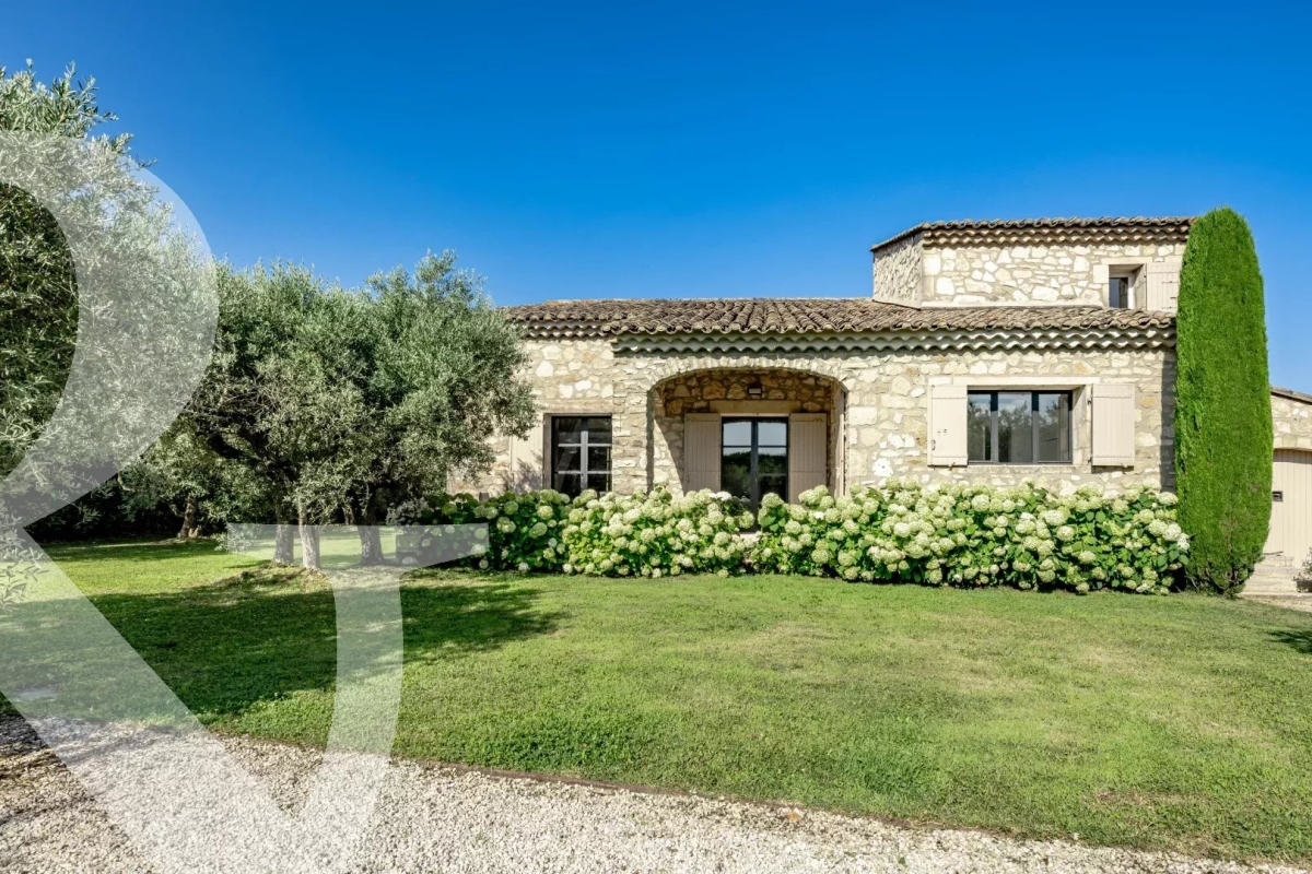 Maison de luxe à vendre à Eygalières, 1 960 000 €, Photo 4