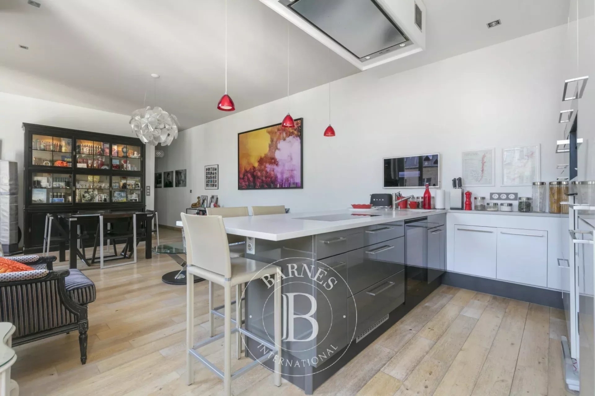 Luxury Apartment for sale in Paris 8ème, 910 000 €, Photo 6