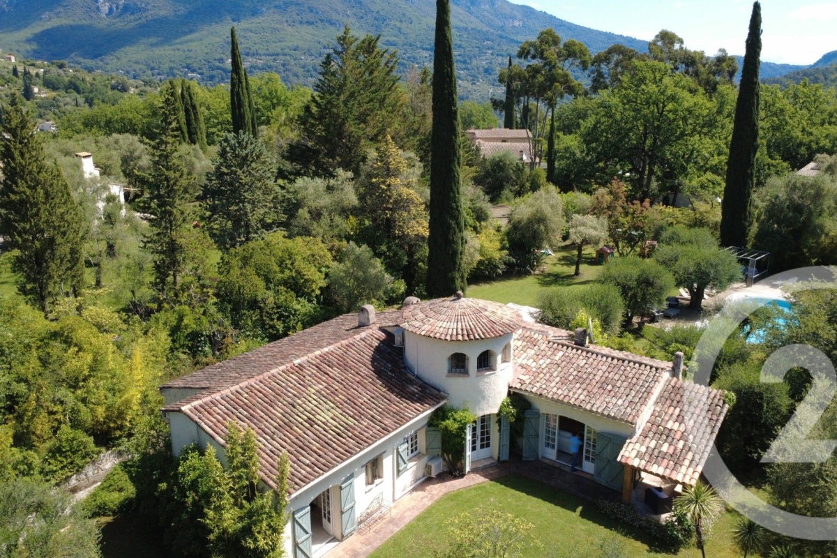 Luxury House for sale in Le Bar-sur-Loup, 1 390 000 €, Photo 1