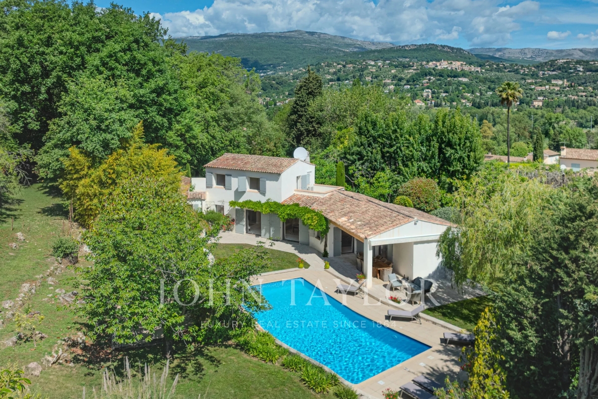 Maison de luxe à vendre à Châteauneuf-Grasse, 1 890 000 €, Photo 1