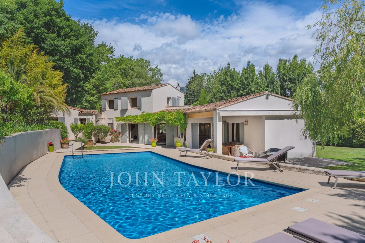 Maison de luxe à vendre à Châteauneuf-Grasse, 1 890 000 €, Photo 2