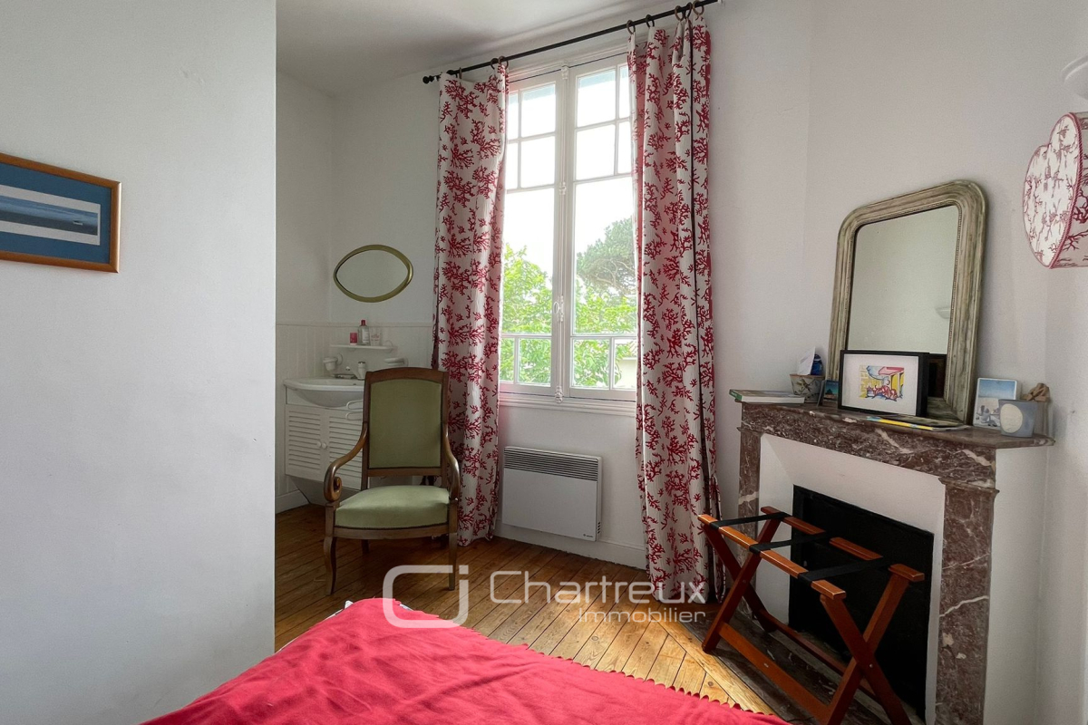 Maison de luxe à vendre à Royan, 370 000 €, Photo 5