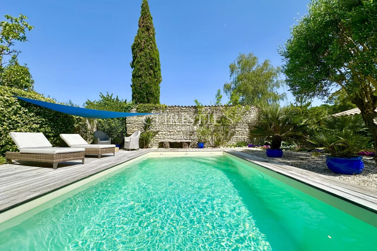 Luxury House for sale in Nieul-sur-Mer, 798 000 €, Photo 1