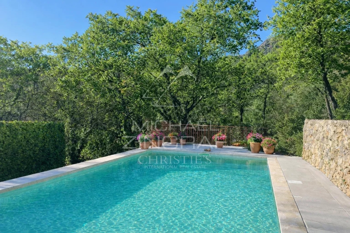 Maison de luxe à vendre à Tourrettes-sur-Loup, 890 000 €, Photo 2