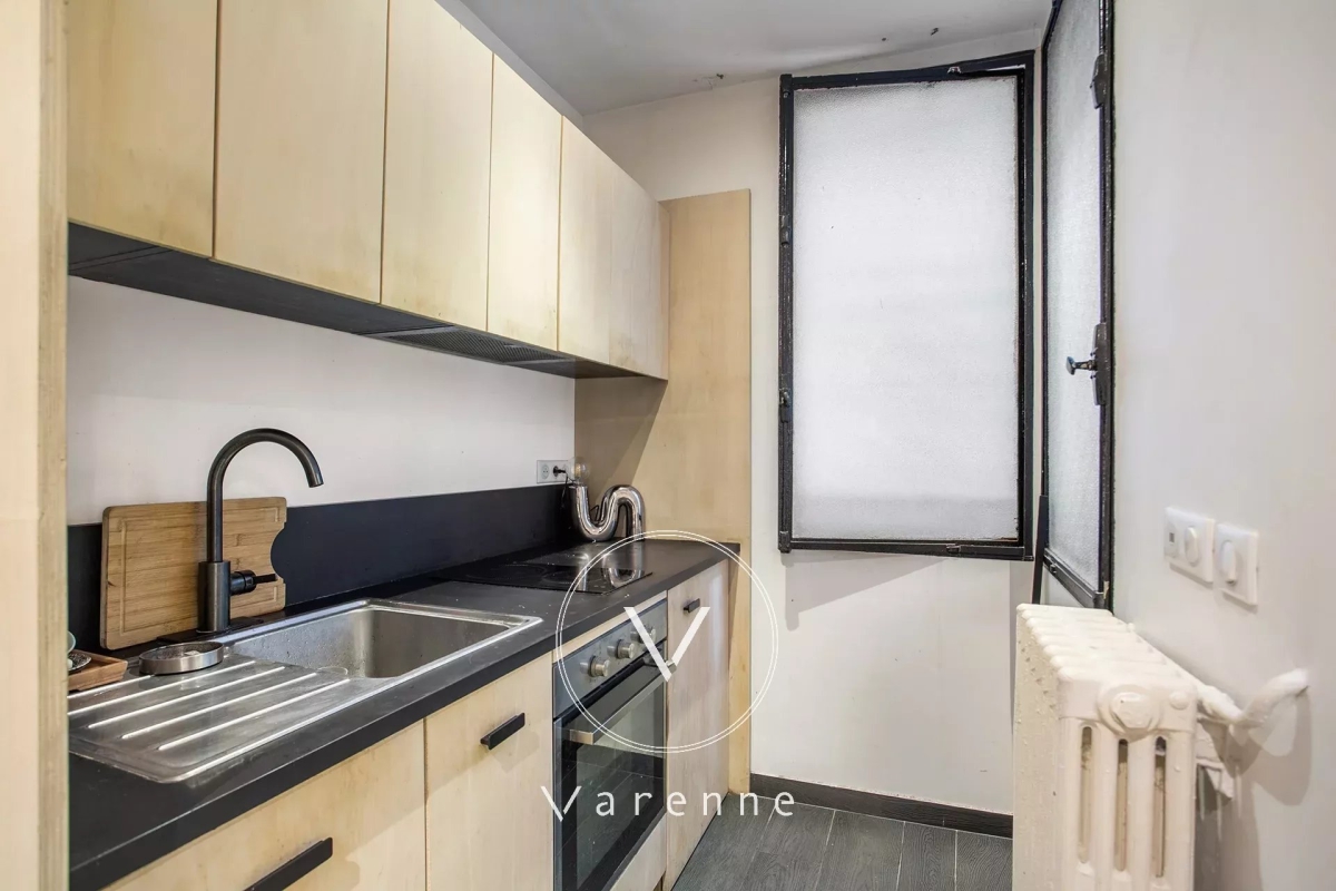 Luxury Apartment for sale in Paris 16ème, 220 000 €, Photo 2