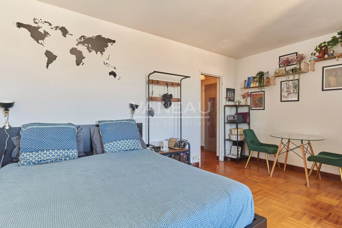 Luxury Apartment for sale in Paris 14Ème, 324 000 €, Photo 5
