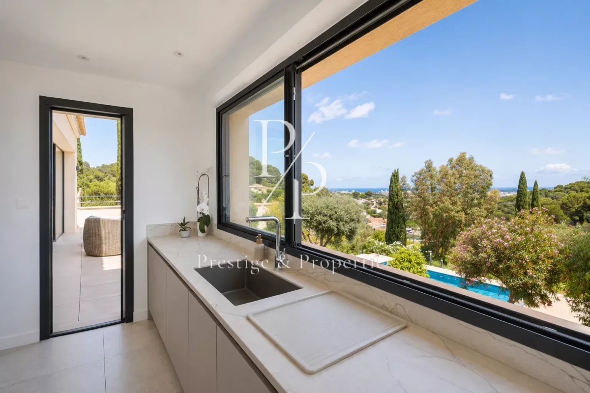 Maison de luxe à vendre à Cannes, 2 950 000 €, Photo 6