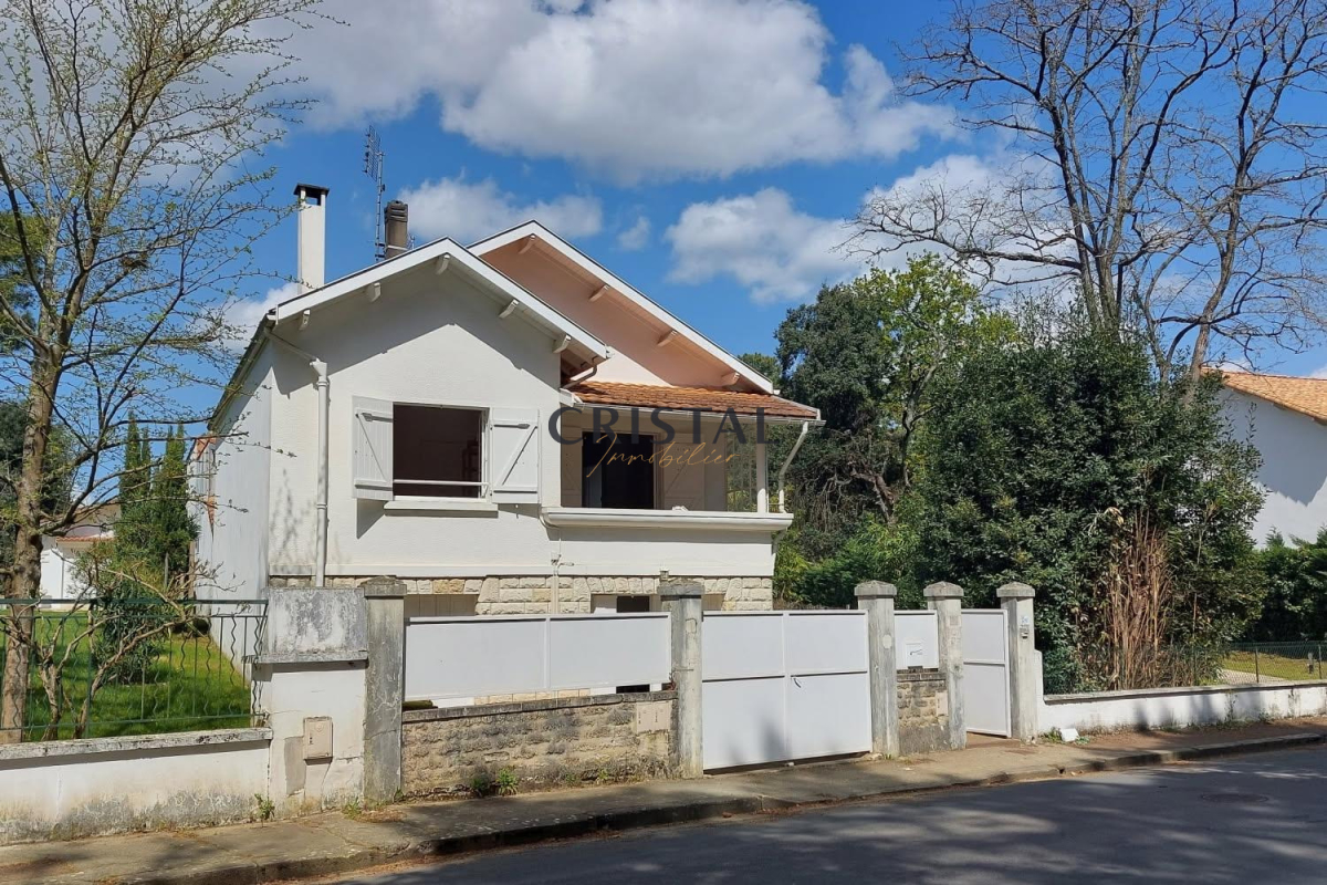 Maison de luxe à vendre à Royan, 416 000 €, Photo 1
