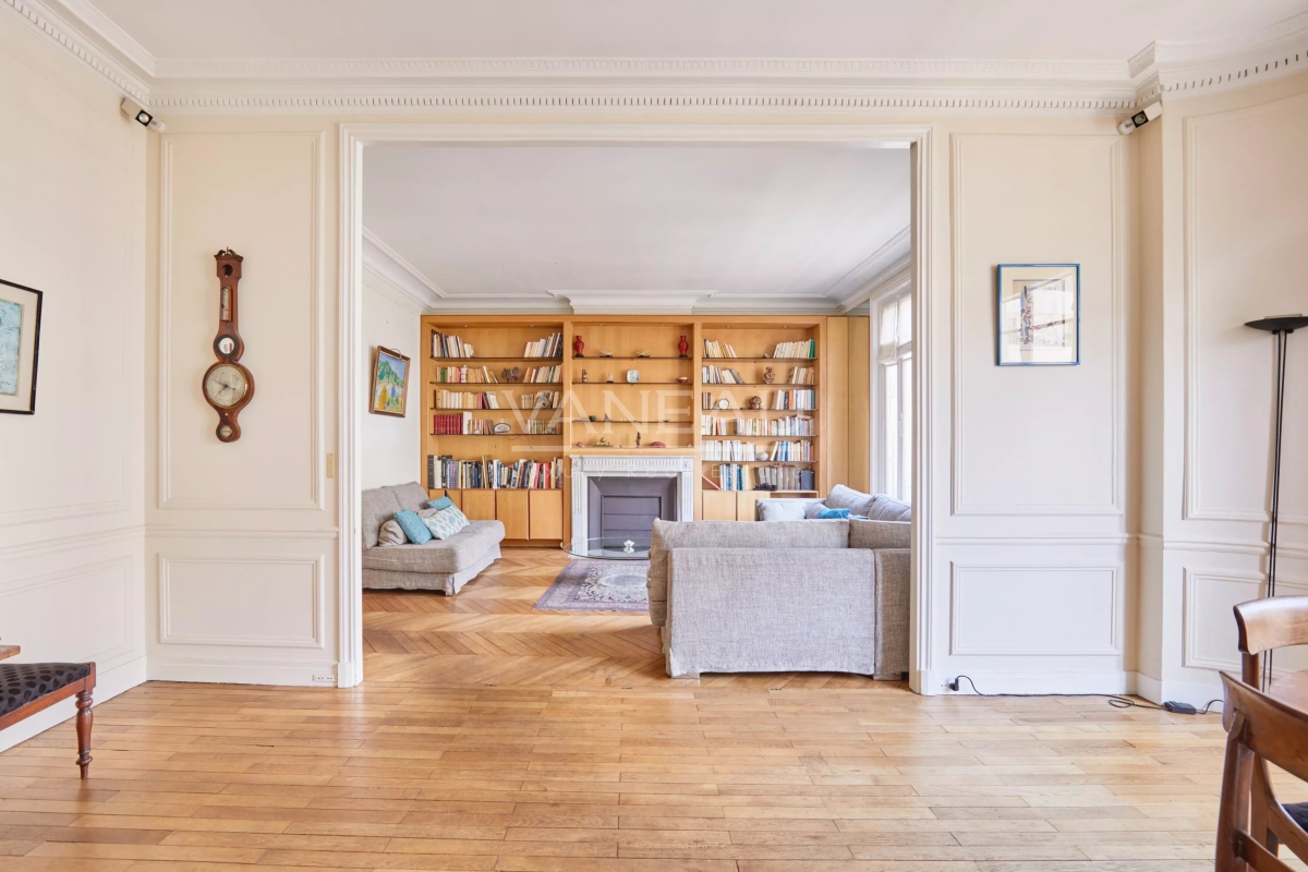 Luxury Apartment for sale in Paris 16Ème, 1 980 000 €, Photo 4