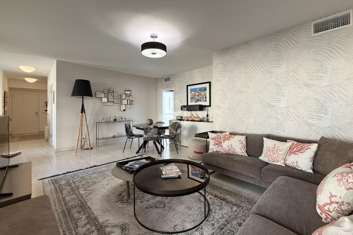 Appartement de luxe à vendre à Saint-Tropez, 1 640 000 €, Photo 4