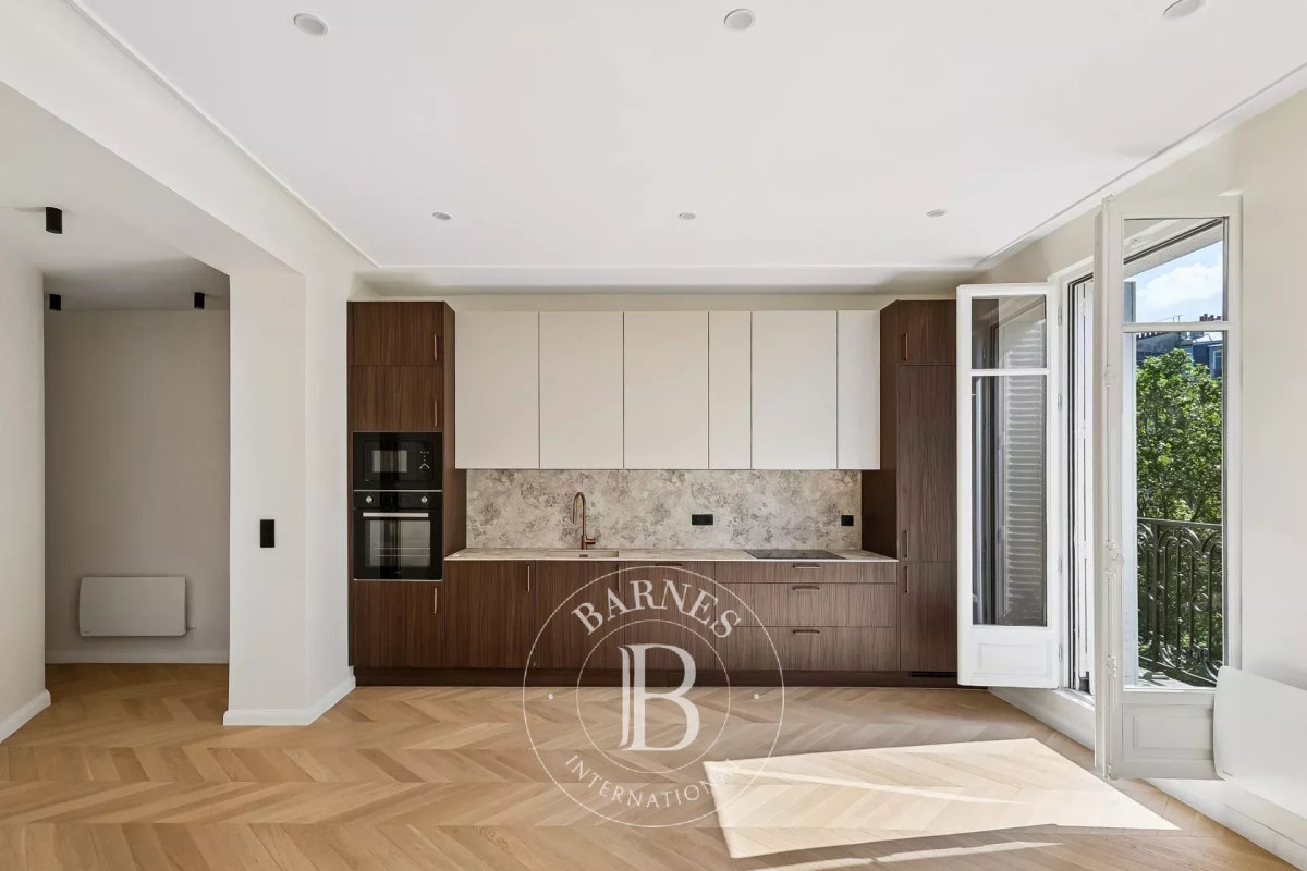 Luxury Apartment for sale in Paris 6ème, 825 000 €, Photo 6