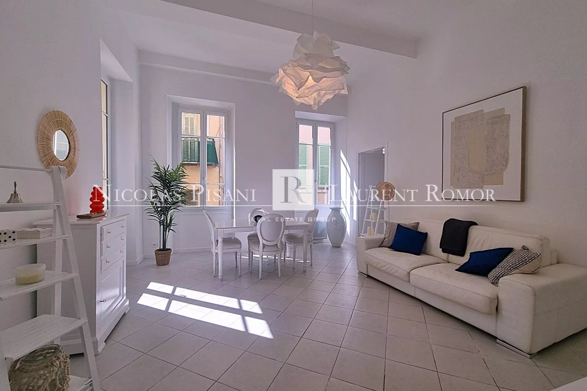 Appartement de luxe à vendre à Villefranche-sur-Mer, 420 000 €, Photo 1