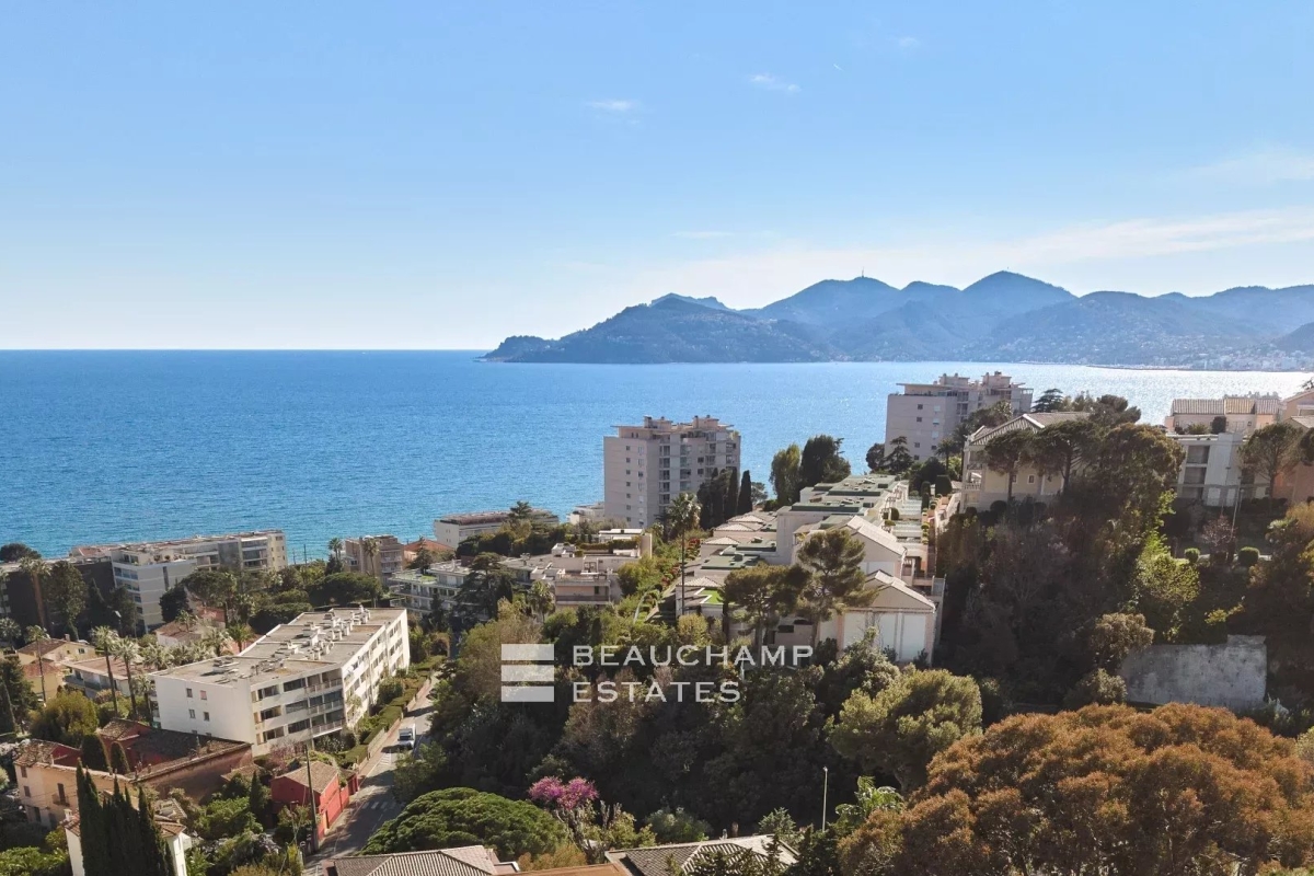 Luxury House for sale in Cannes, 2 400 000 €, Photo 1