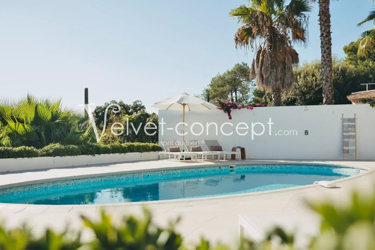 Luxury House for sale in Biot, 1 650 000 €, Photo 1