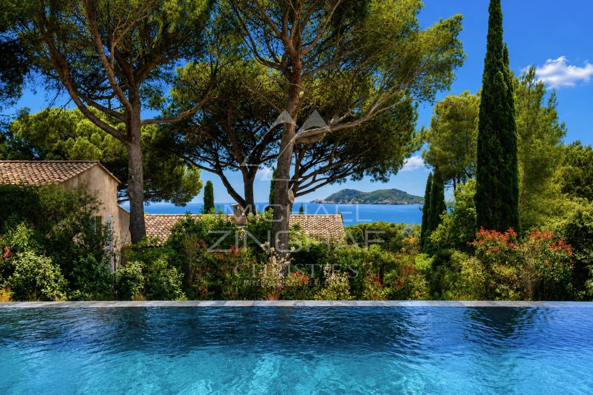 Luxury House for sale in Ramatuelle, 12 900 000 €, Photo 1