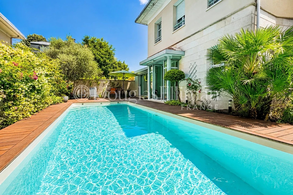 Maison de luxe à vendre à Bordeaux, 1 340 514 €, Photo 1