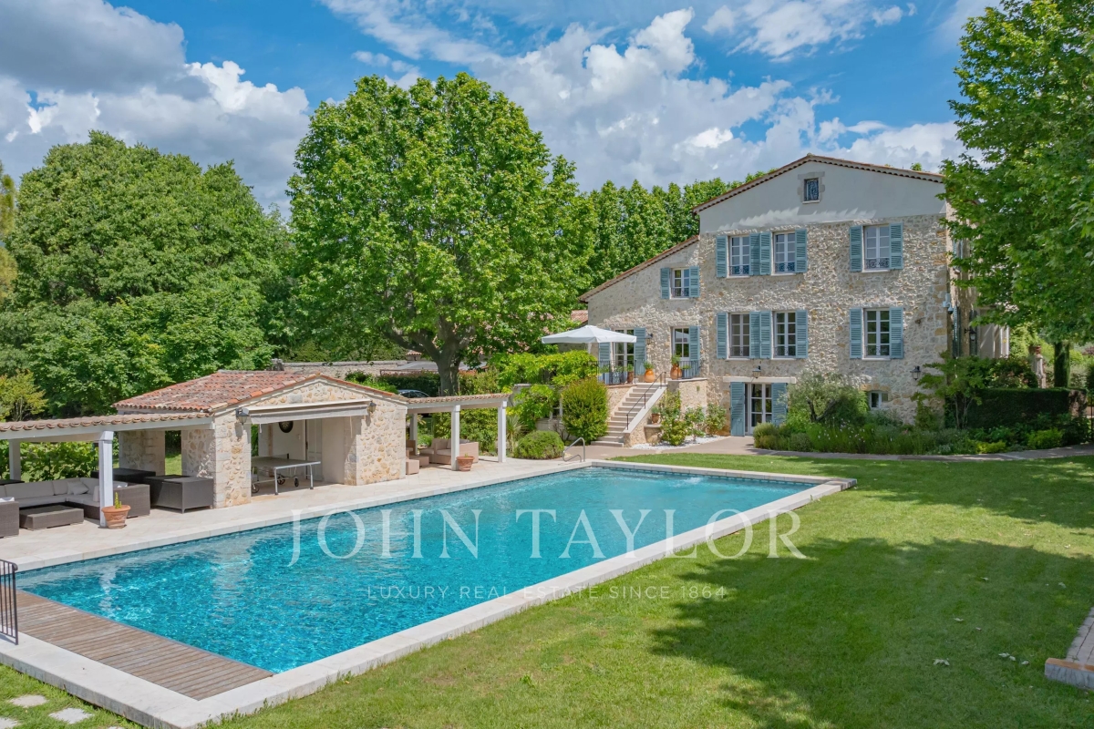 Luxury House for sale in Fayence, 12 000 000 €, Photo 1