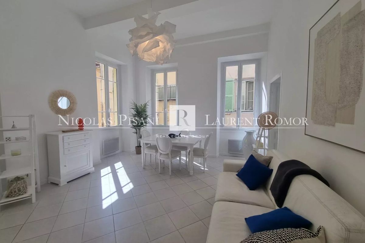 Appartement de luxe à vendre à Villefranche-sur-Mer, 420 000 €, Photo 2