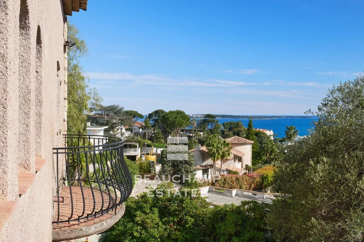 Luxury House for sale in Cannes, 2 400 000 €, Photo 3