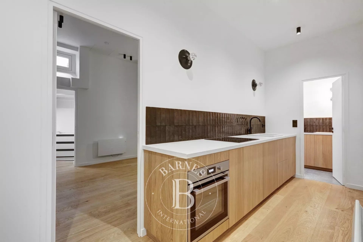 Luxury Apartment for sale in Paris 8ème, 600 000 €, Photo 4