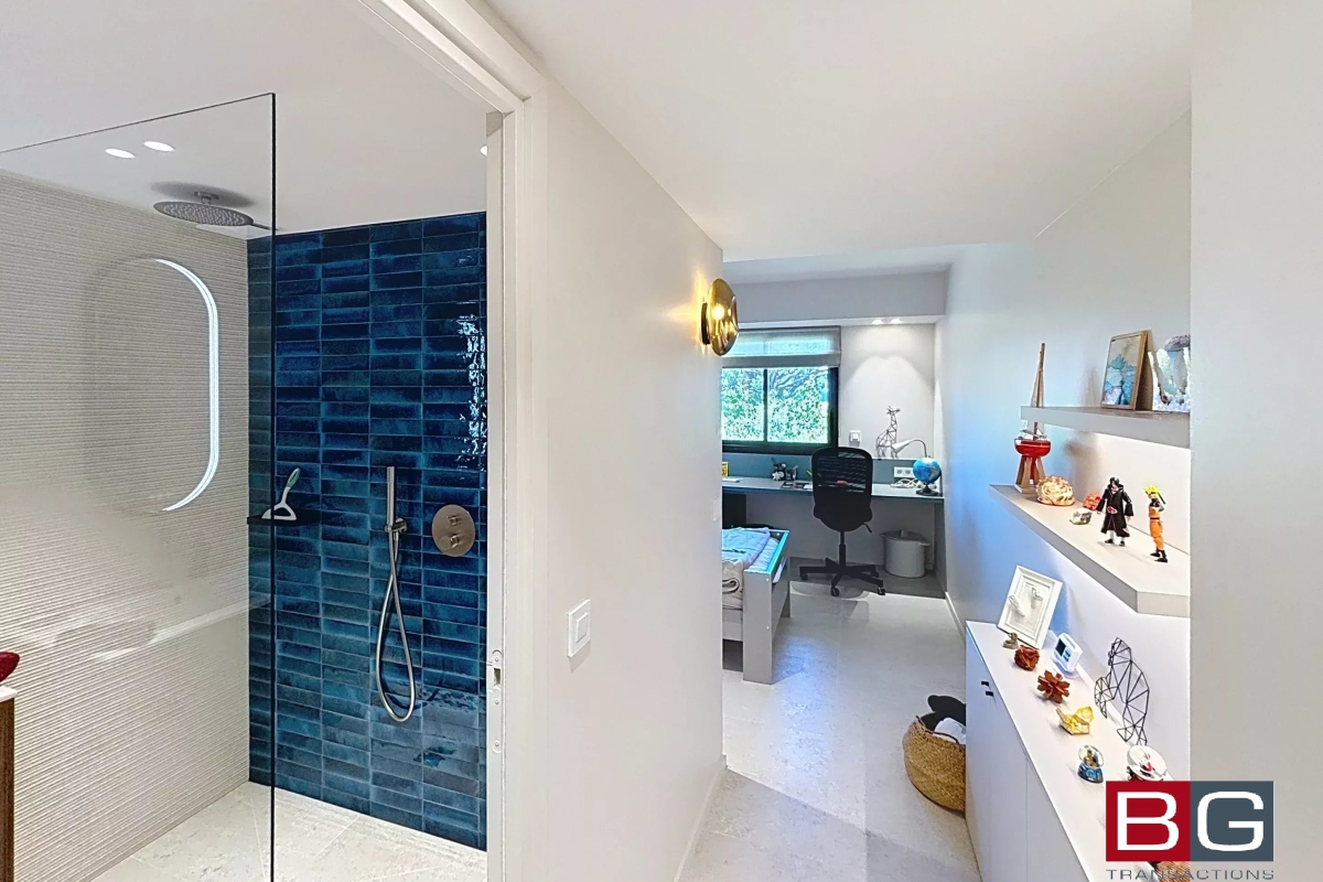 Appartement de luxe à vendre à Antibes, 650 000 €, Photo 5