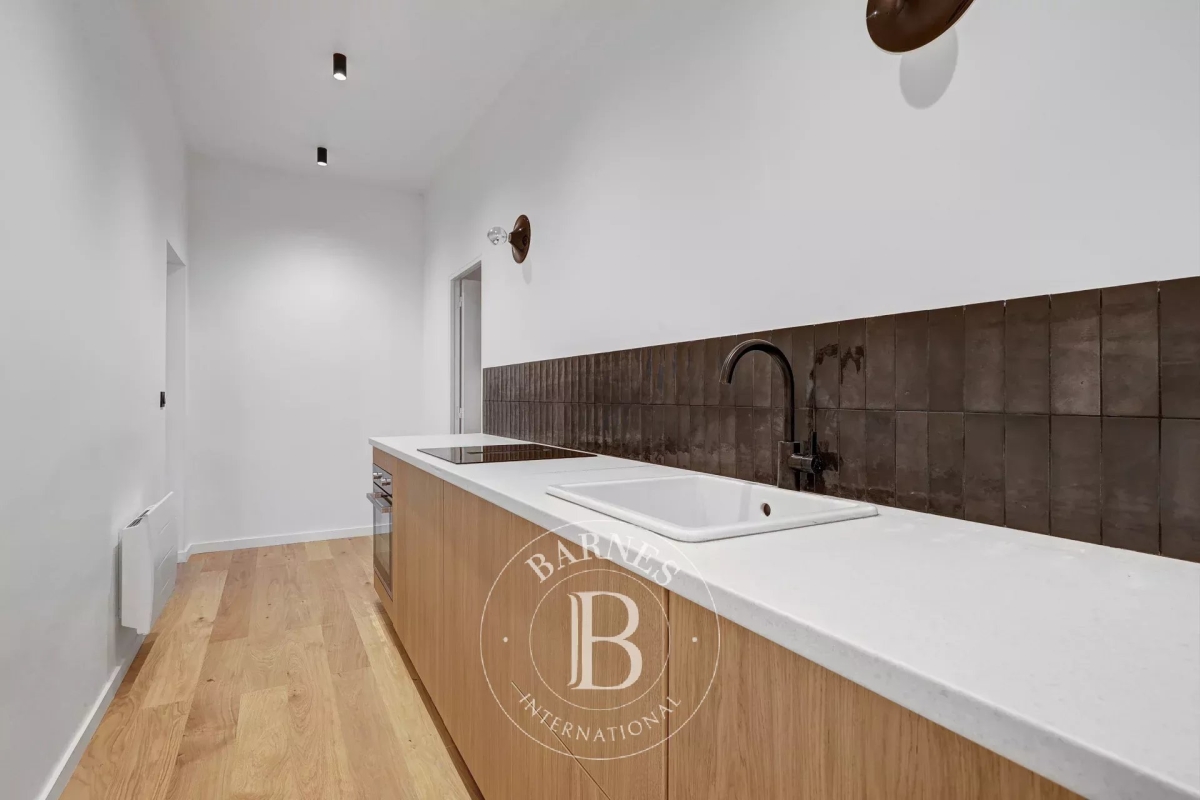 Luxury Apartment for sale in Paris 8ème, 600 000 €, Photo 6