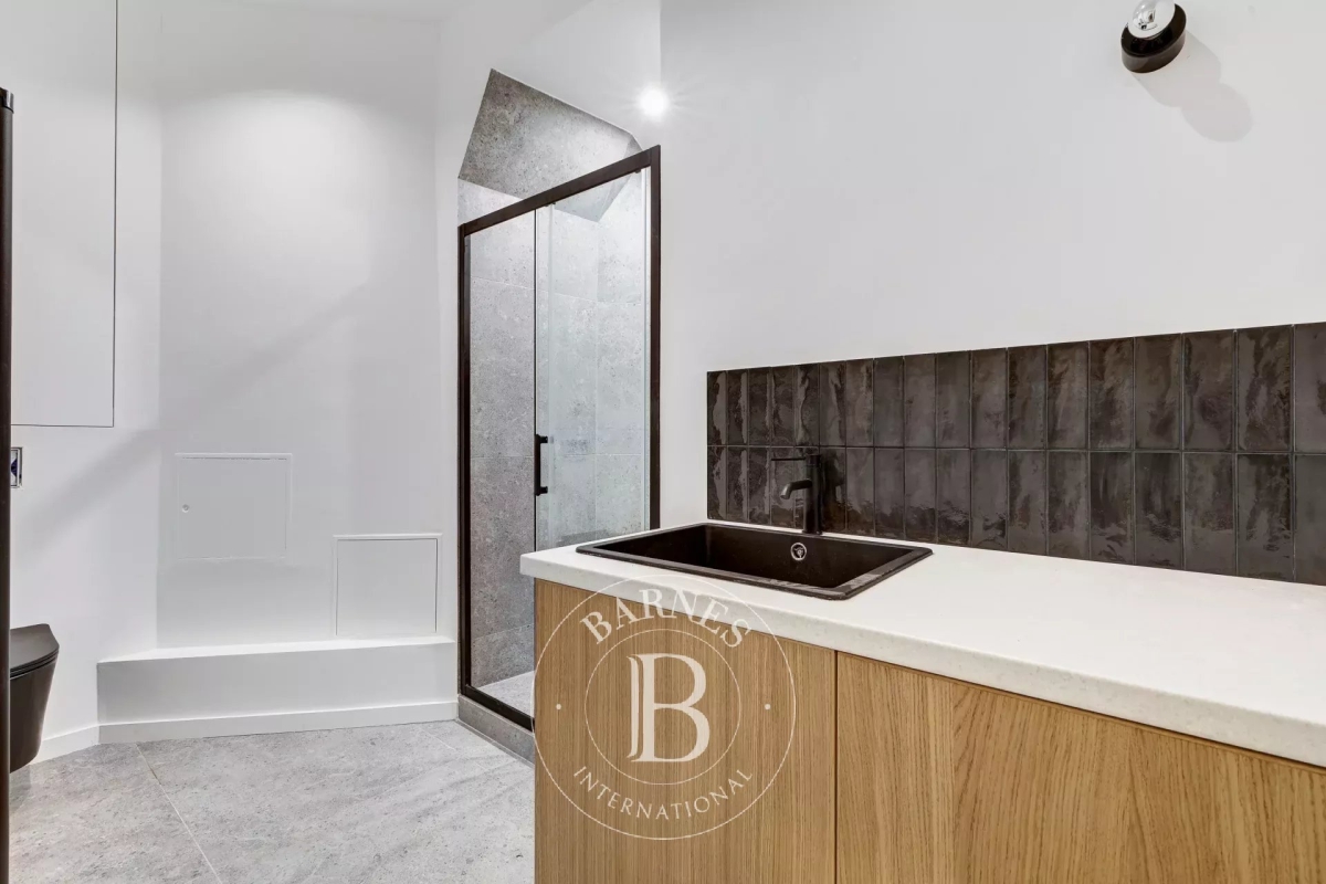 Luxury Apartment for sale in Paris 8ème, 600 000 €, Photo 7