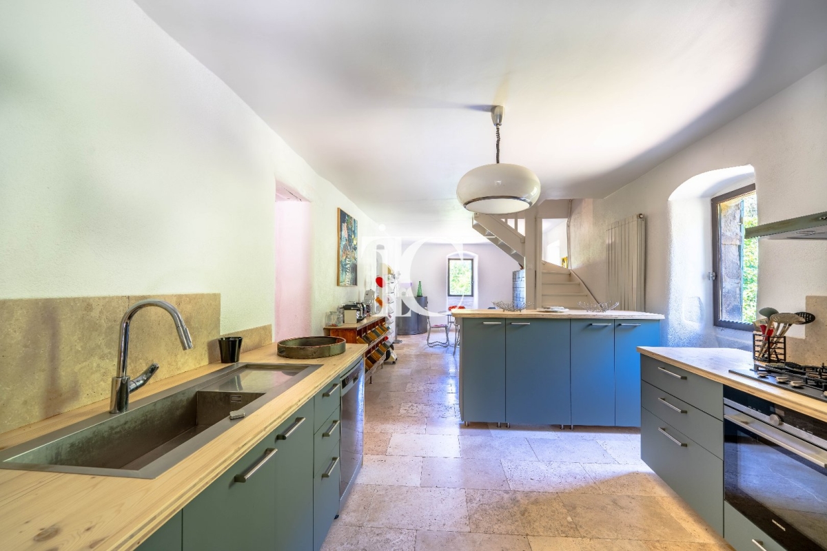 Maison de luxe à vendre à Les Vans, 620 000 €, Photo 7