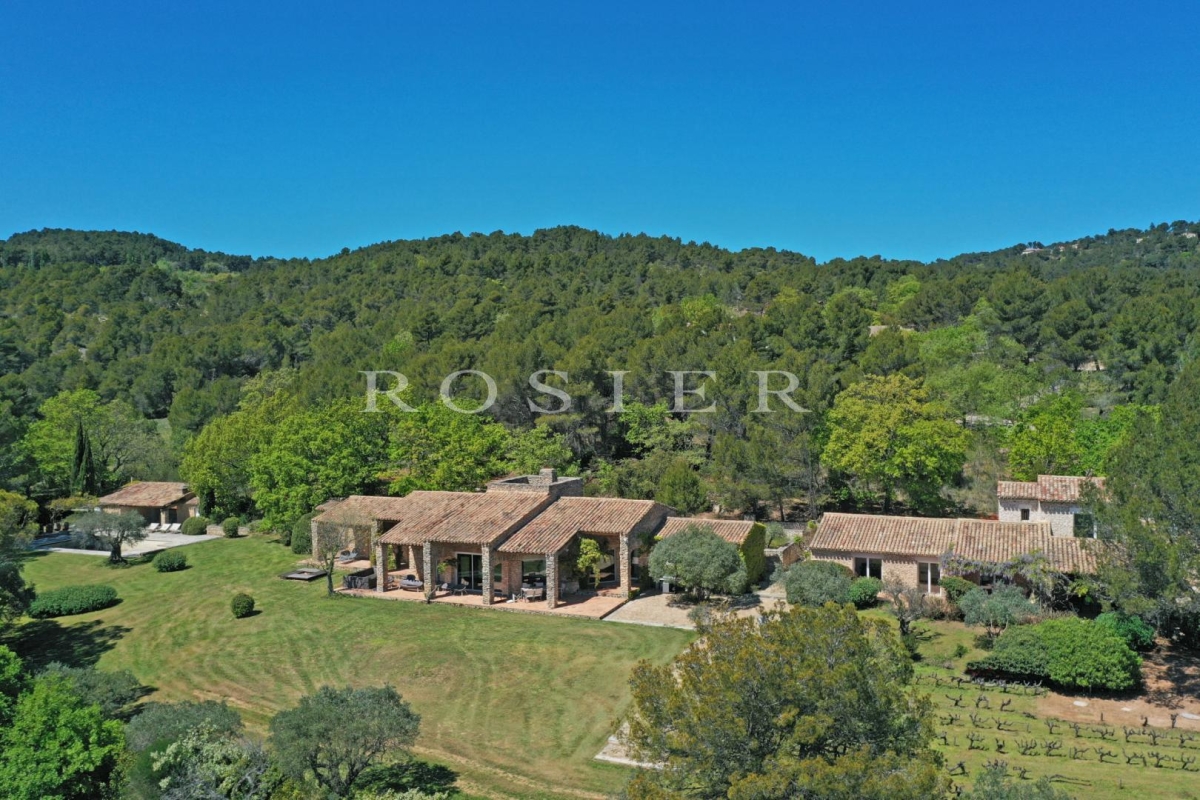 Maison de luxe à vendre à Joucas, 3 200 000 €, Photo 1