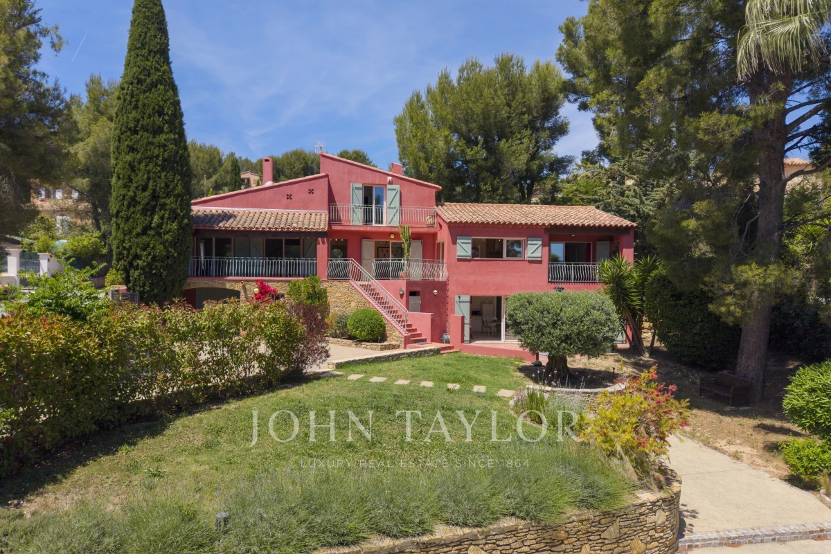 Luxury House for sale in La Cadière-d'Azur, 1 575 000 €, Photo 2