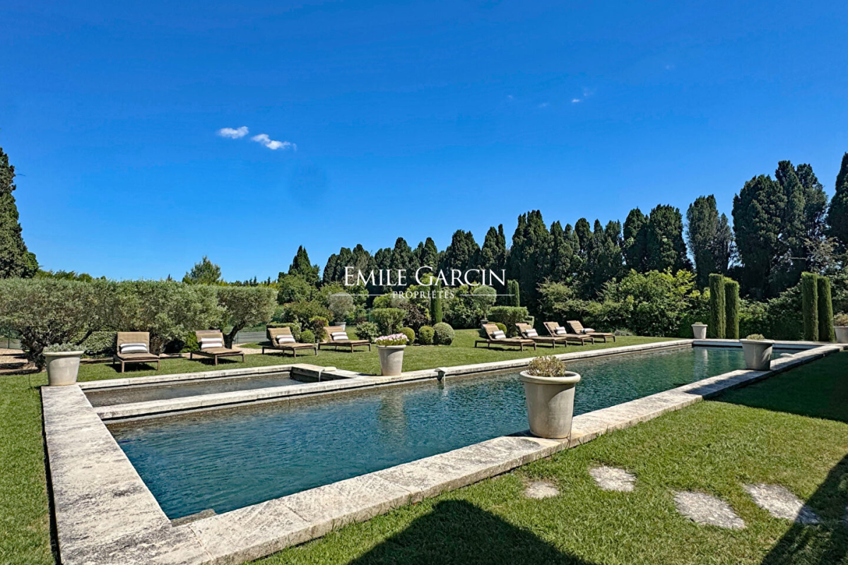 Maison de luxe à vendre à Saint-Rémy-de-Provence, 3 150 000 €, Photo 3