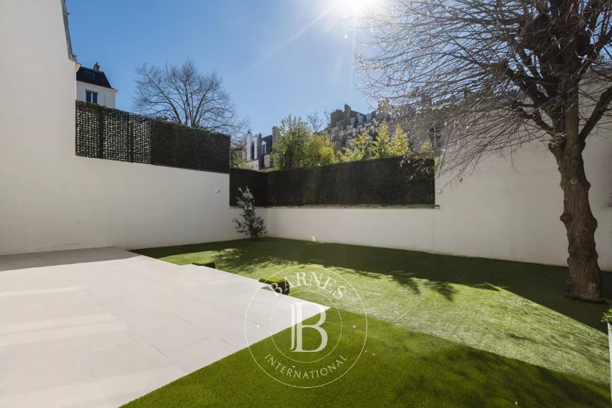 Maison de luxe à vendre à Neuilly-sur-Seine, 9 900 000 €, Photo 3