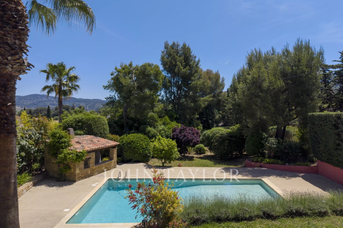 Luxury House for sale in La Cadière-d'Azur, 1 575 000 €, Photo 7