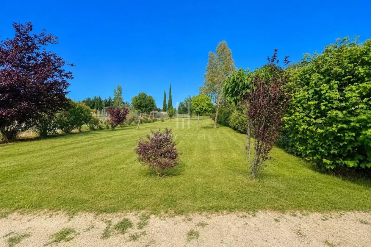 Maison de luxe à vendre à Paradou, 570 000 €, Photo 3