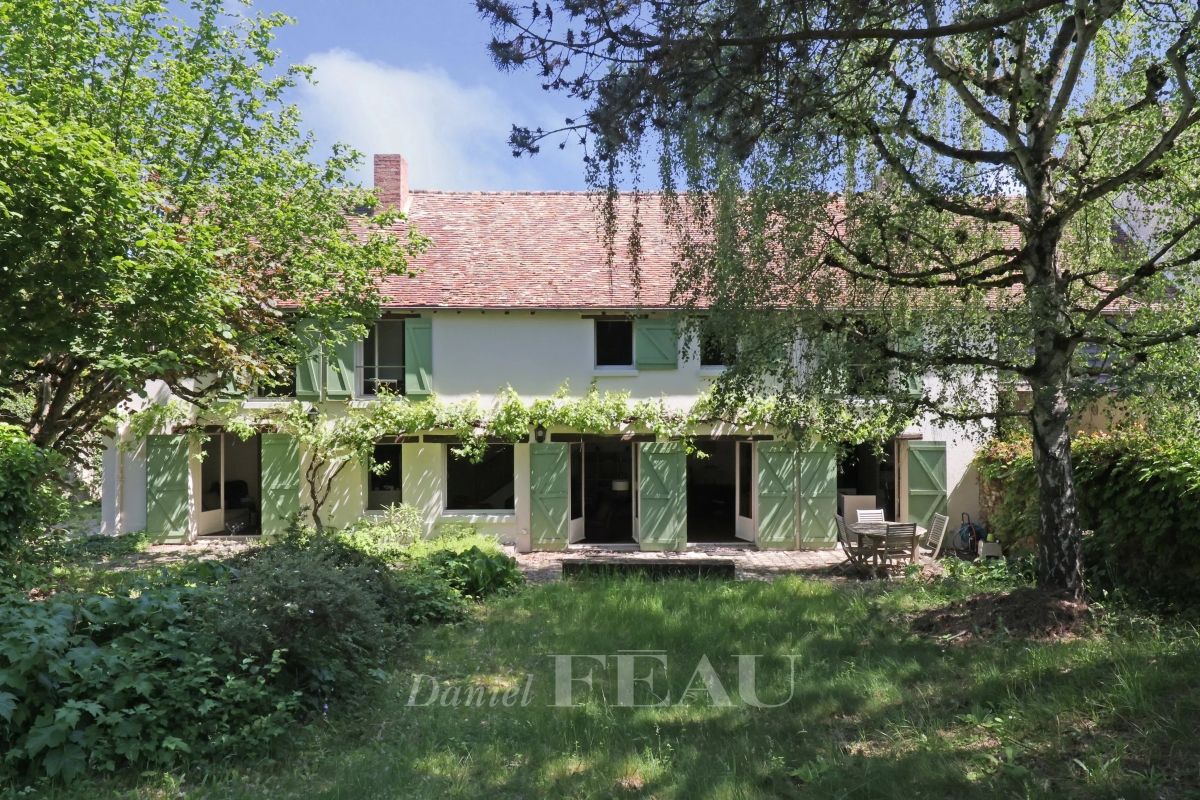 Maison de luxe à vendre à Orgeval, 945 000 €, Photo 1