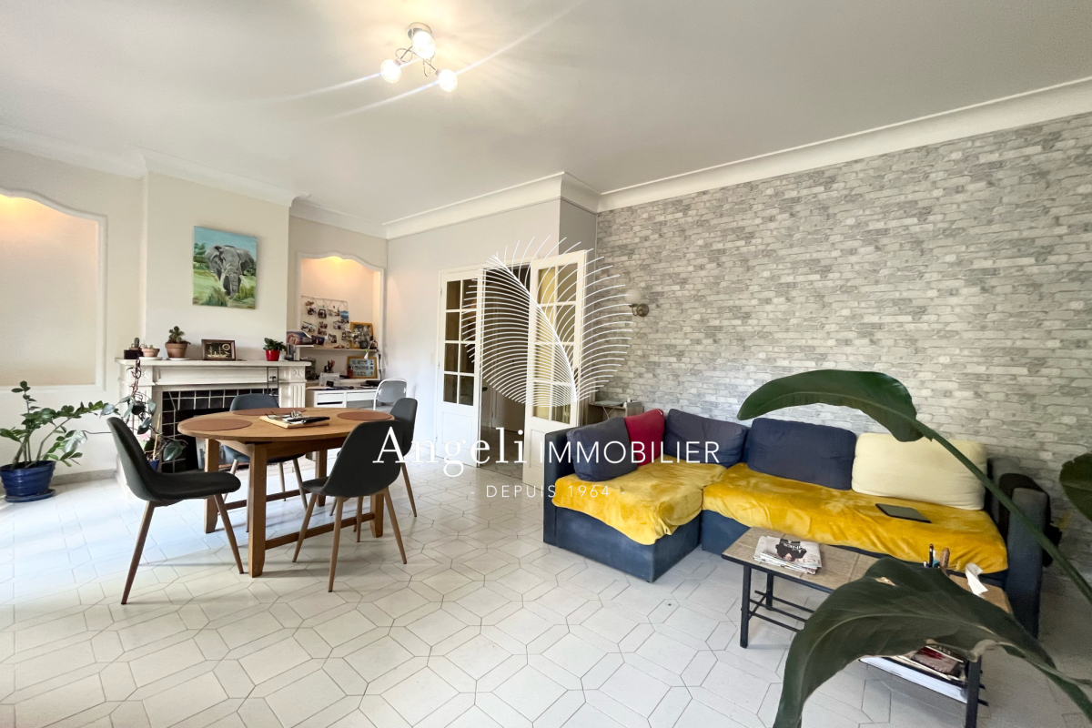 Maison de luxe à vendre à Saint-Aygulf, 670 000 €, Photo 3