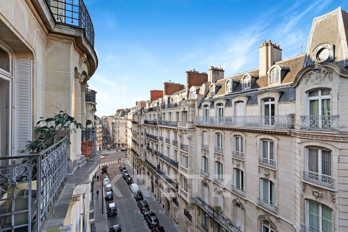 Luxury Apartment for sale in Paris 8Ème, 3 000 000 €, Photo 3
