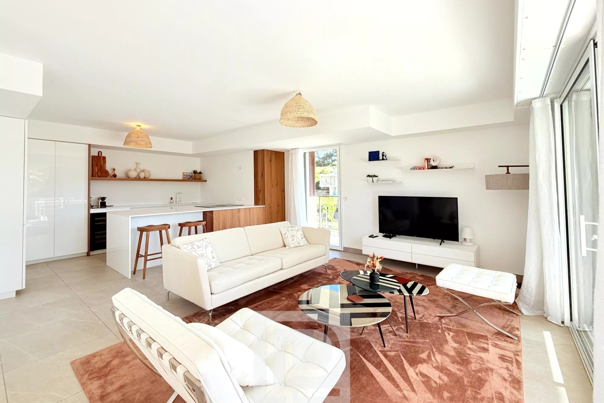 Appartement de luxe à vendre à Mougins, 1 080 000 €, Photo 3