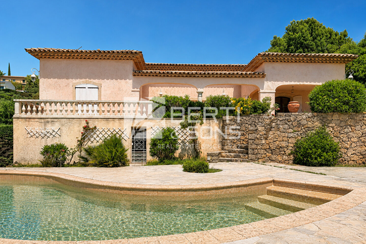 Maison de luxe à vendre à Les Adrets de l'Esterel, 995 000 €, Photo 4