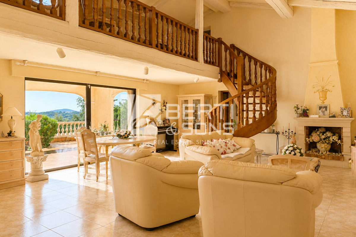 Maison de luxe à vendre à Les Adrets de l'Esterel, 995 000 €, Photo 6